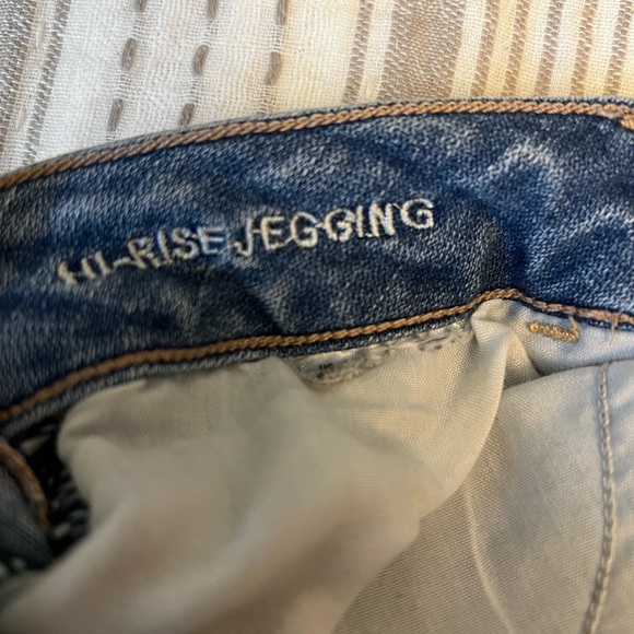 American Eagle High Rise Jeggings - Picture 4 of 5